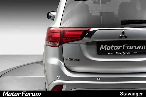 Mitsubishi Outlander 2019 photo 3