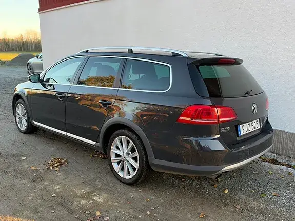 Volkswagen Passat Alltrack 2014 photo 4