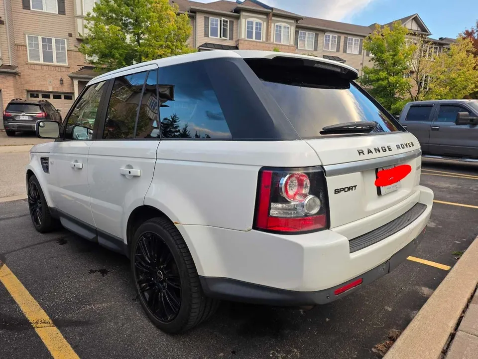 Land Rover Range Rover Sport 2013 photo 3