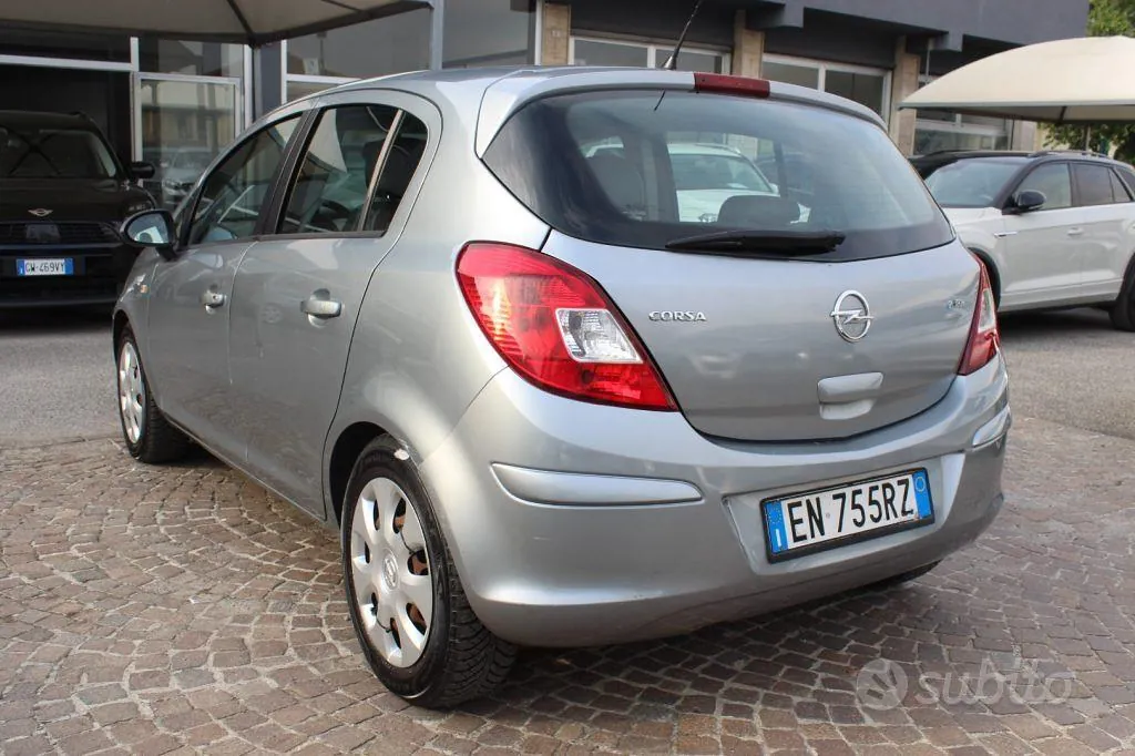 Opel Corsa 2012 photo 5