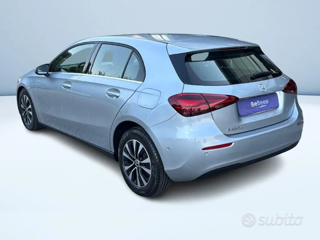 Mercedes-Benz A-Class 2025 photo 4