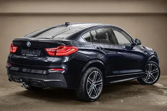BMW X4 2017 photo 2