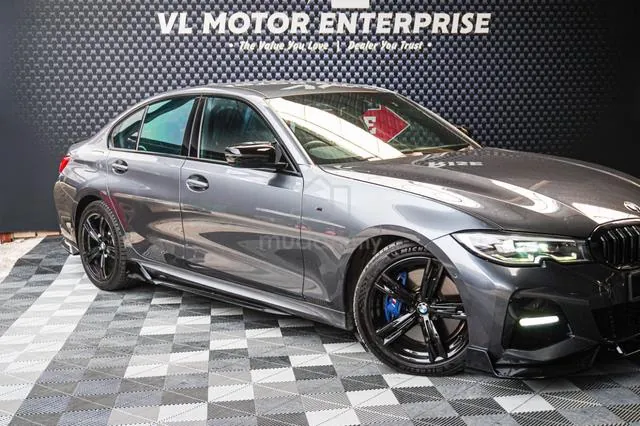 BMW 330I