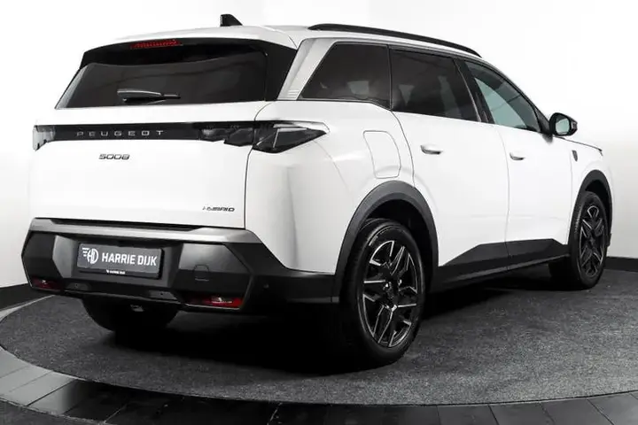 Peugeot 5008 2026 photo 2