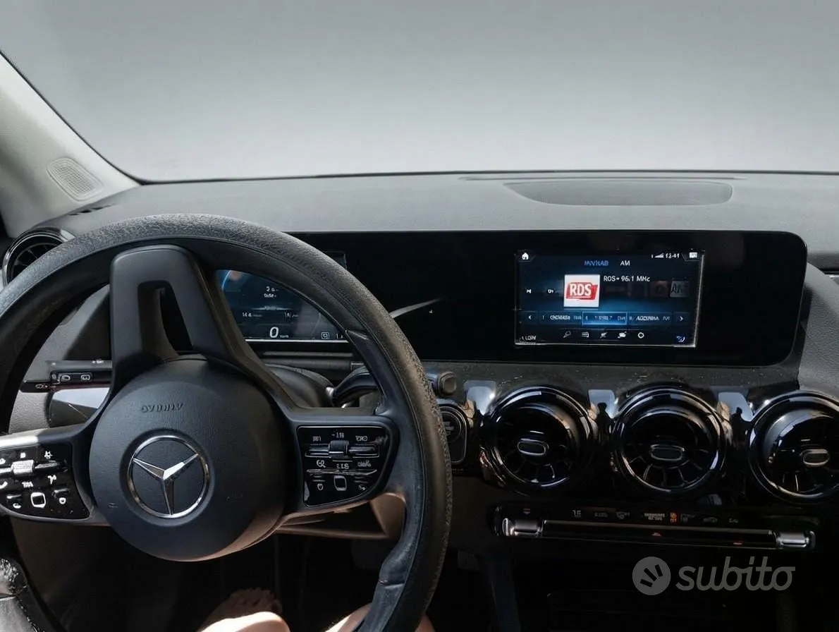 Mercedes-Benz Gla 2021 photo 2