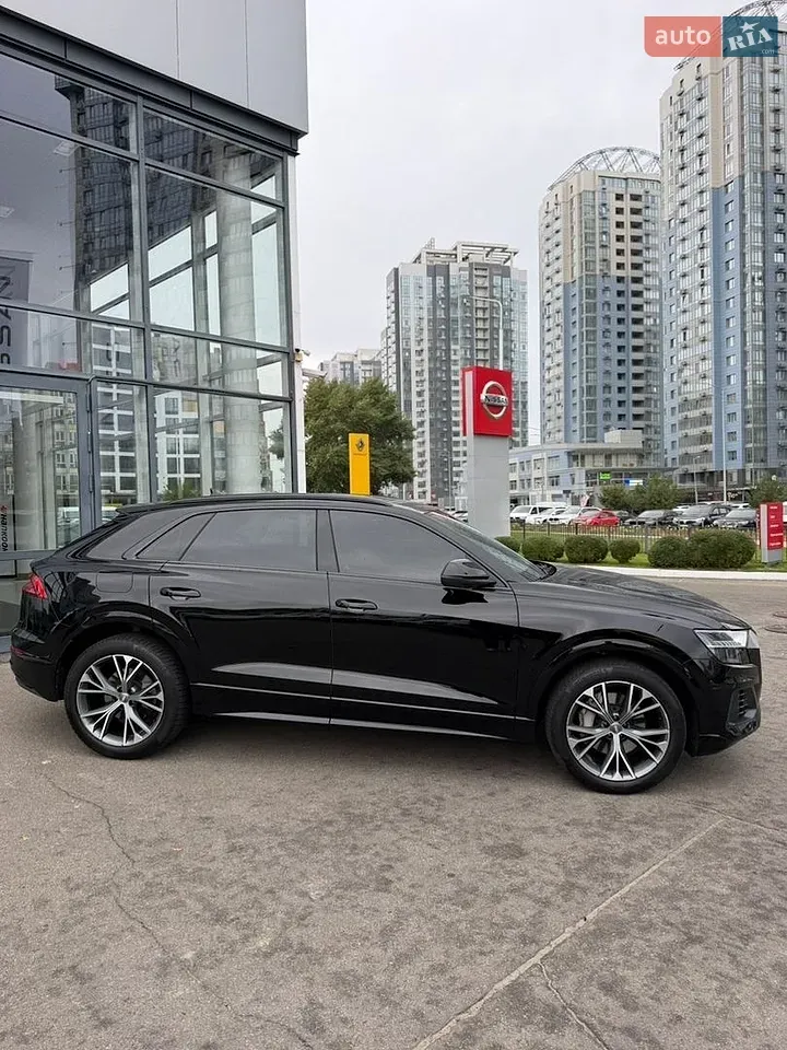 Audi Q8 2018 photo 4