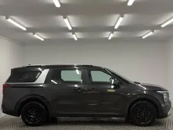 Kia Carnival 2024 photo 3