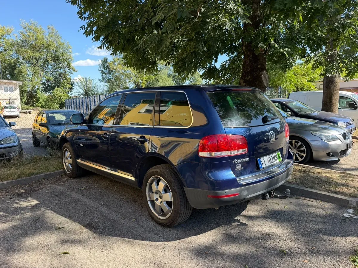 Volkswagen Touareg