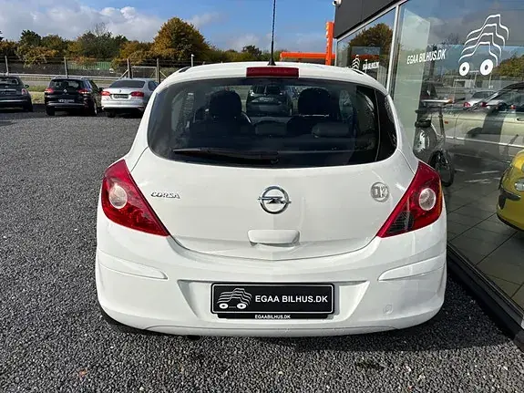 Opel Corsa 2013 photo 5