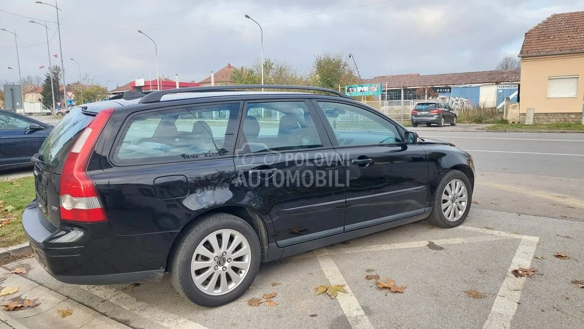 Volvo V50 2005 photo 5