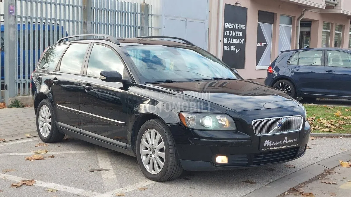 Volvo V50 2005 photo 2