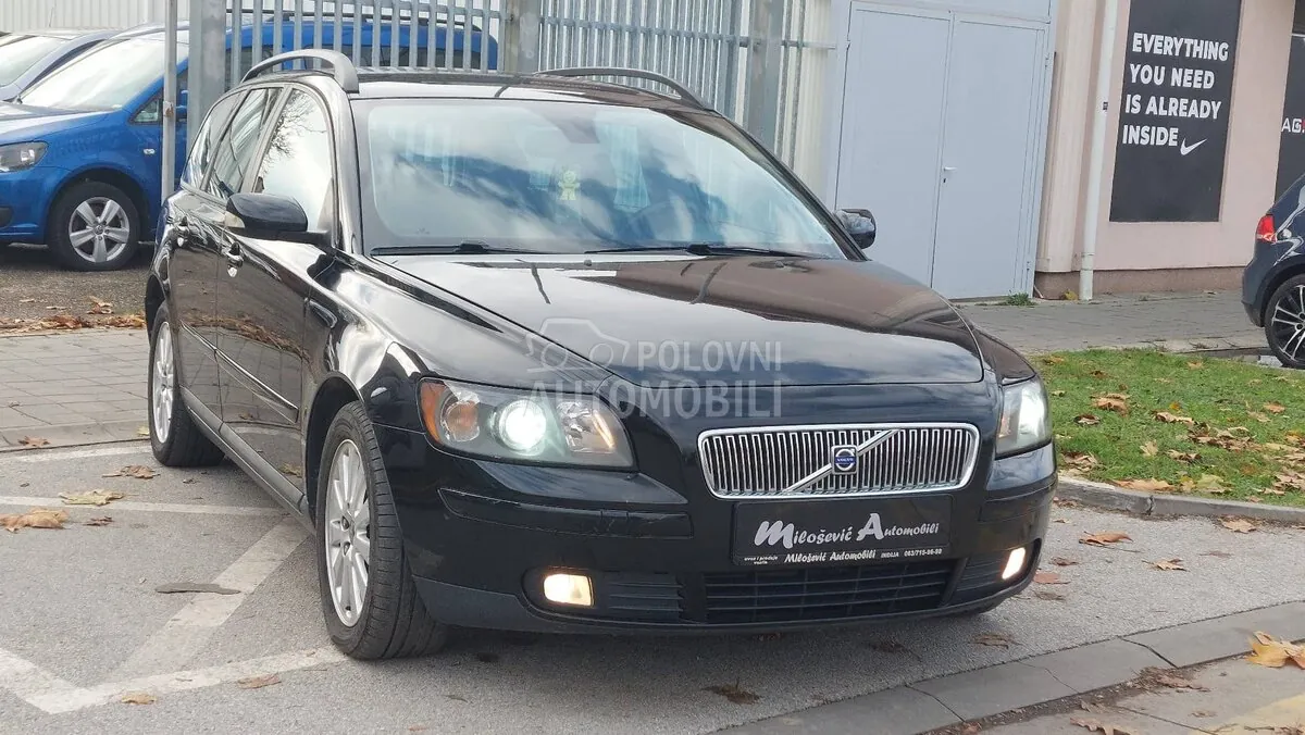 Volvo V50