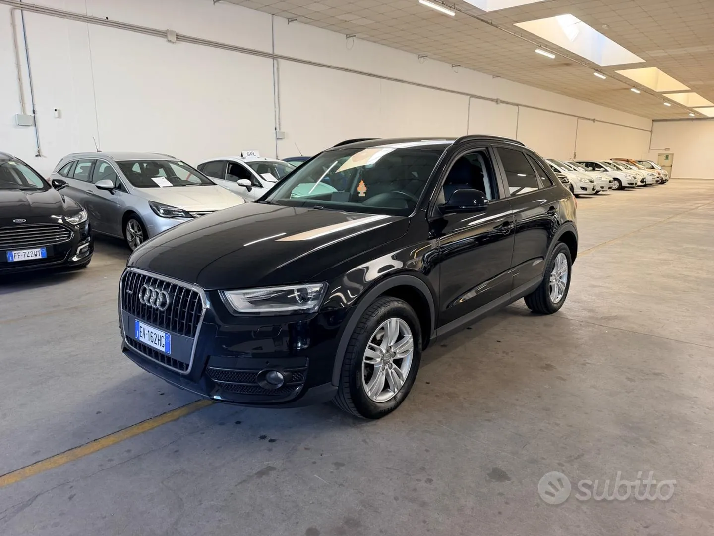 Audi Q3 2014 photo 2