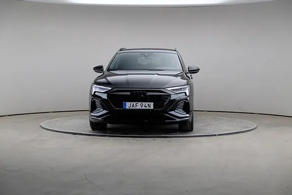 Audi Q8 E-Tron 2024 photo 3