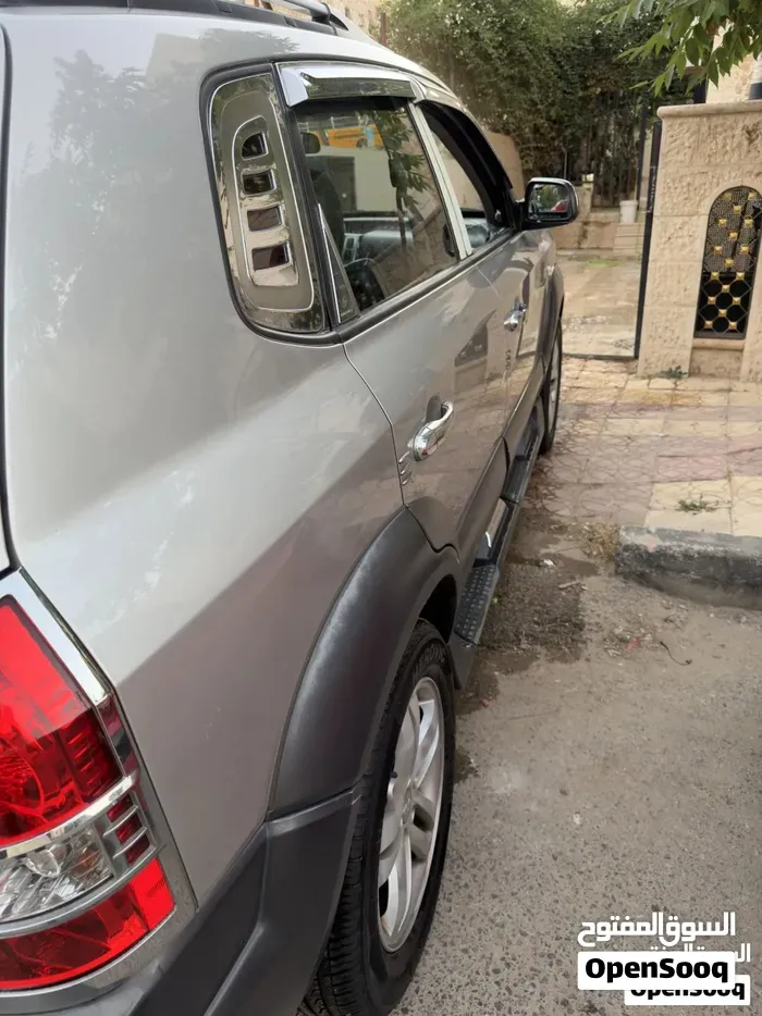 Hyundai Tucson 2009 photo 2