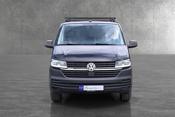 Volkswagen Transporter 2021 photo 2