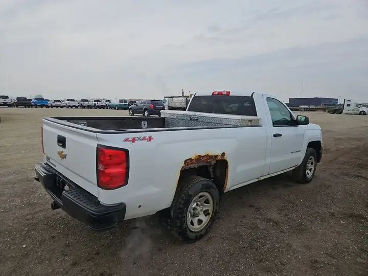 Chevrolet Silverado 1500 2014 photo 4