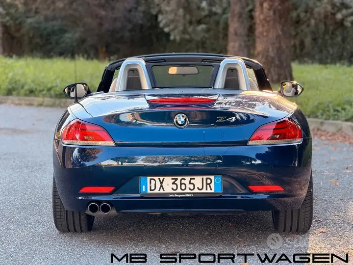 BMW Z4 2009 photo 4