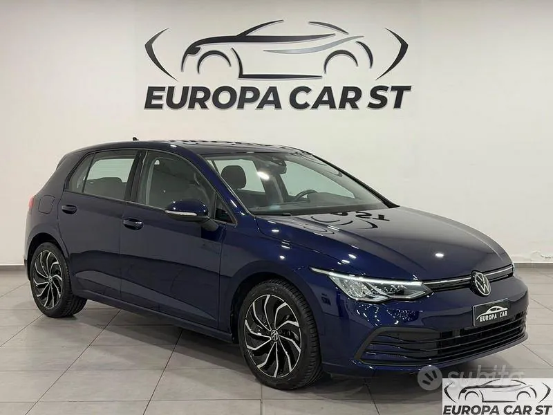 Volkswagen Golf 2023 photo 2