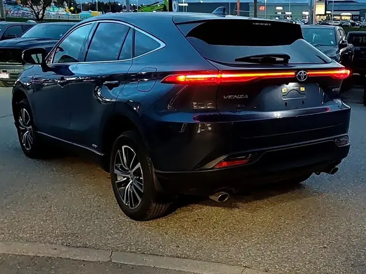 Toyota Venza 2021 photo 5