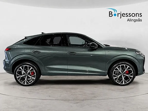 Audi Q3 2026 photo 2