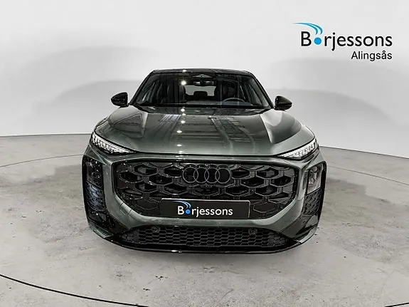 Audi Q3 2026 photo 4