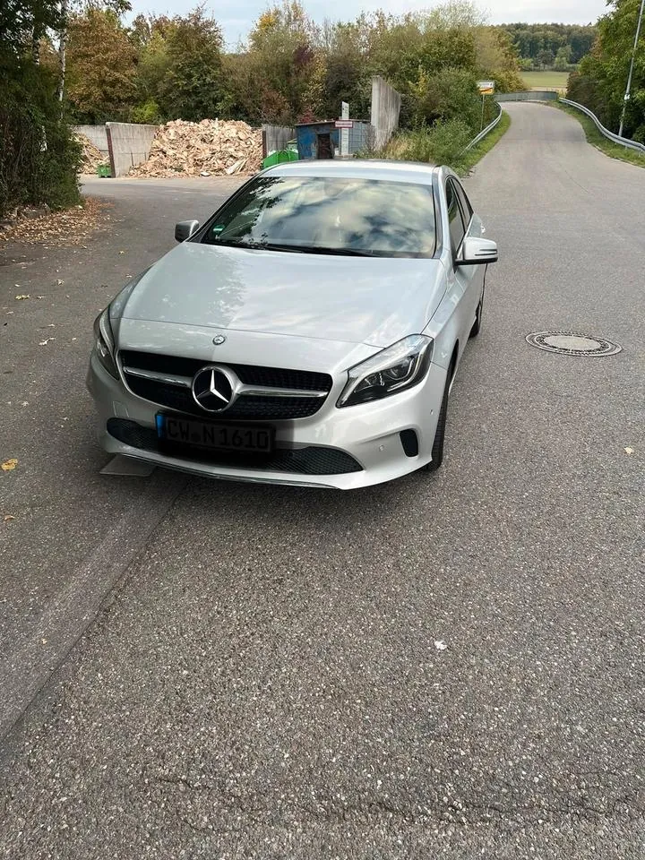 Mercedes-Benz A Klasse 180
