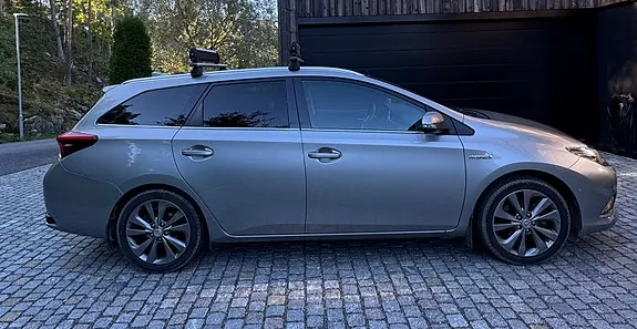 Toyota Auris 2018 photo 4