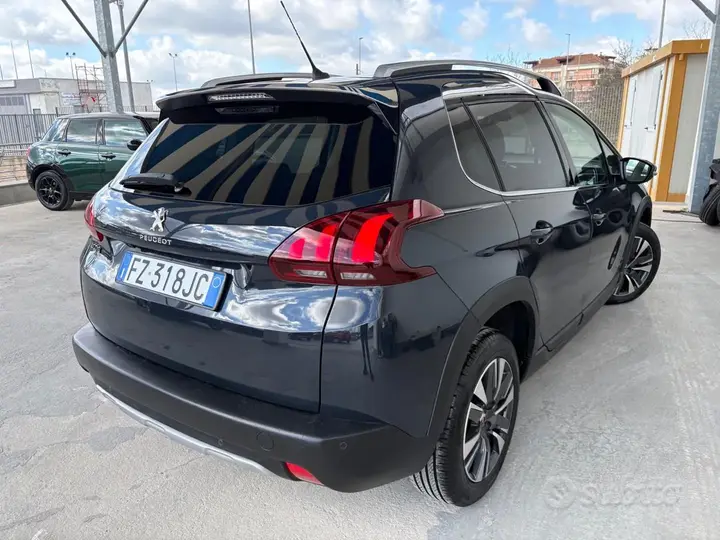 Peugeot 2008 2019 photo 3