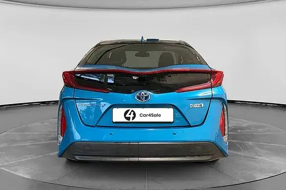 Toyota Prius Plug-In Hybrid 2018 photo 5