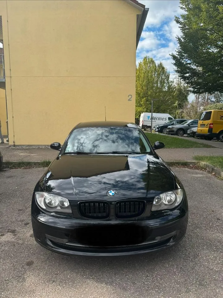 BMW E87