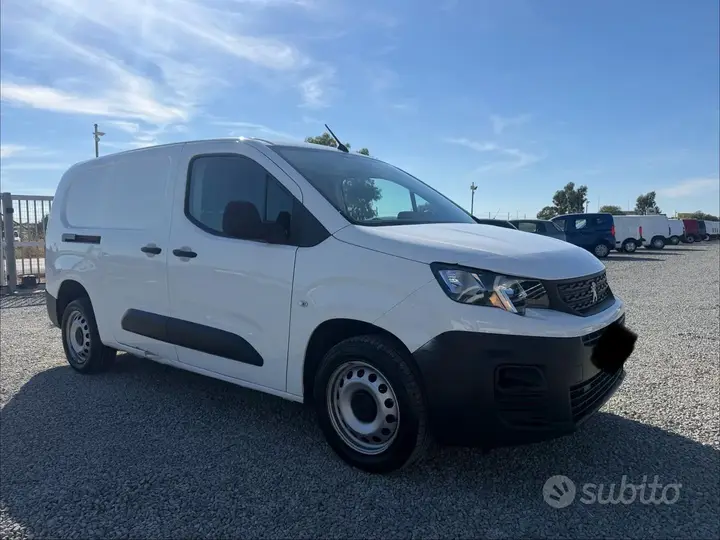 Peugeot Partner 2022 photo 4