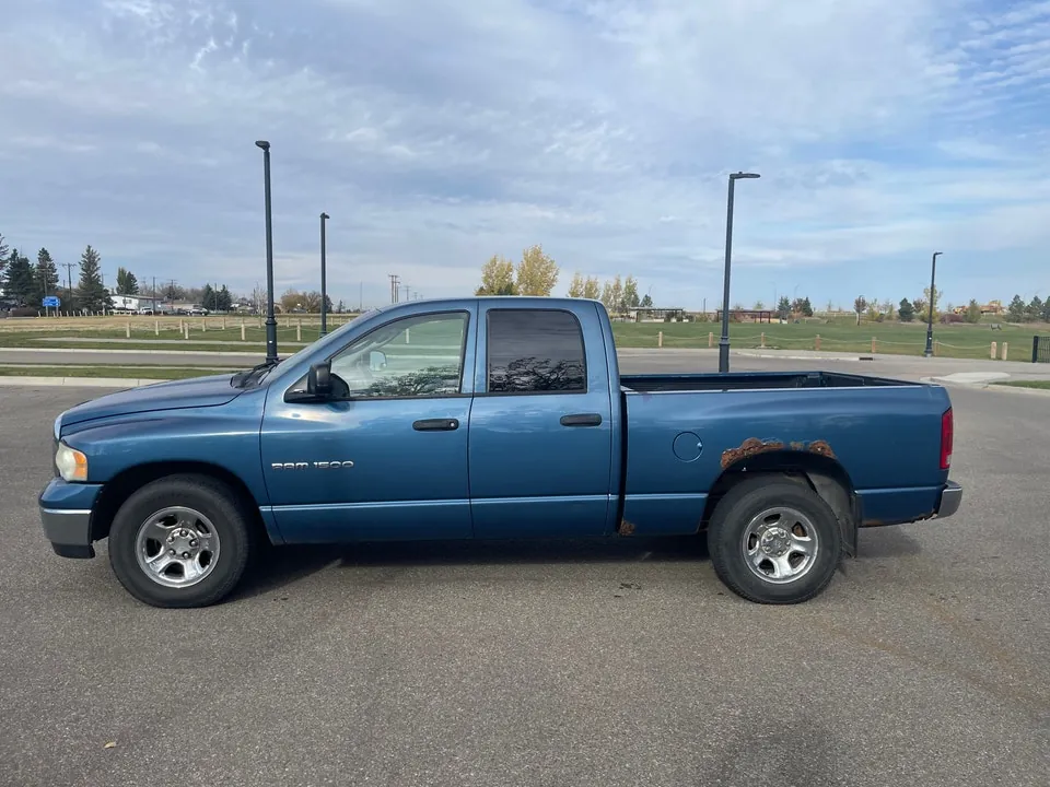 Dodge Ram 1500 2003 photo 2