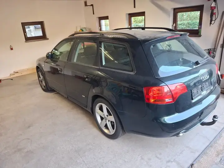 Audi A4 2007 photo 2