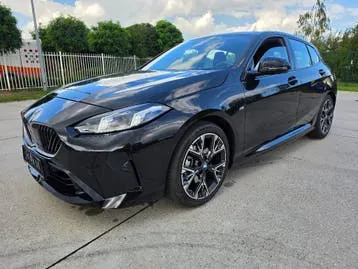 BMW 120I 2025 photo 2