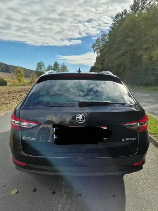 Skoda Superb 2017 photo 2