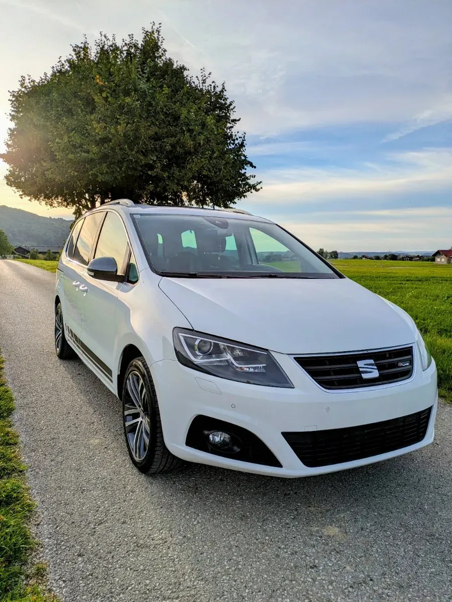 Seat Alhambra 2016 photo 2