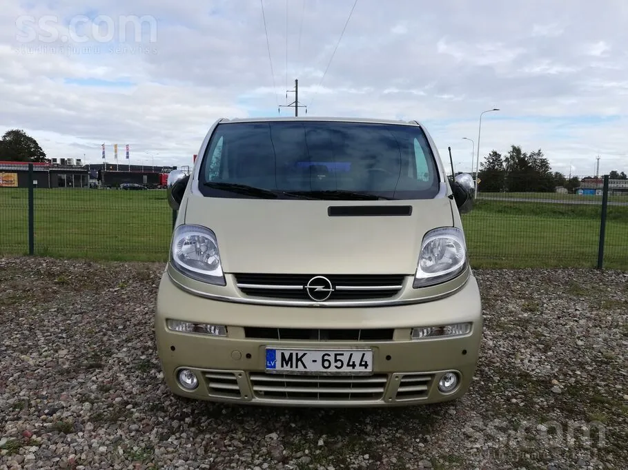 Opel Vivaro 2006 photo 4