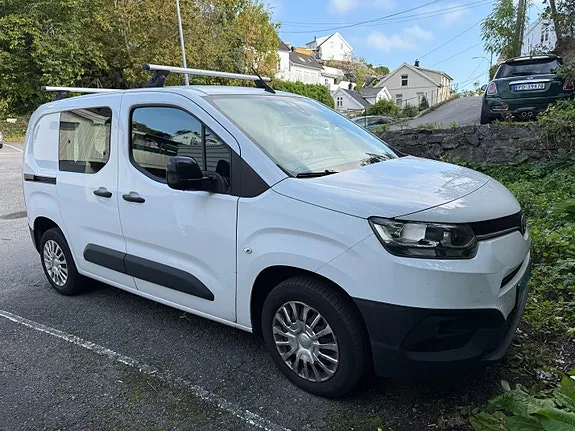 Toyota Proace City 2023 photo 2