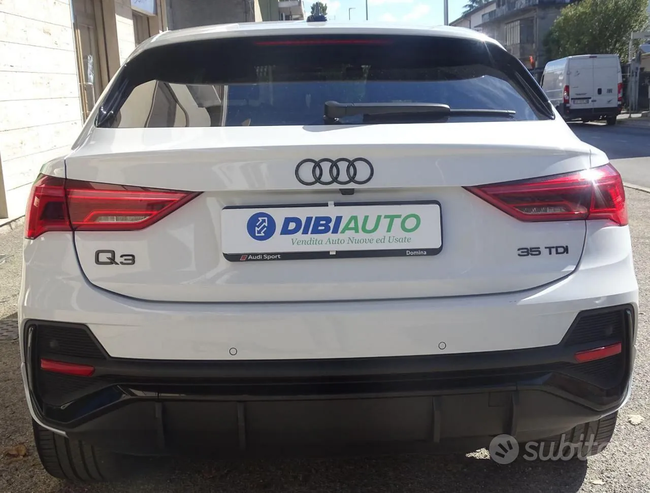 Audi Q3 2023 photo 5