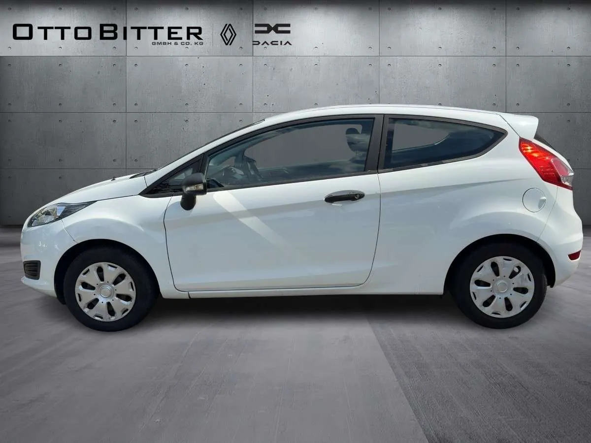 Ford Fiesta 2015 photo 2