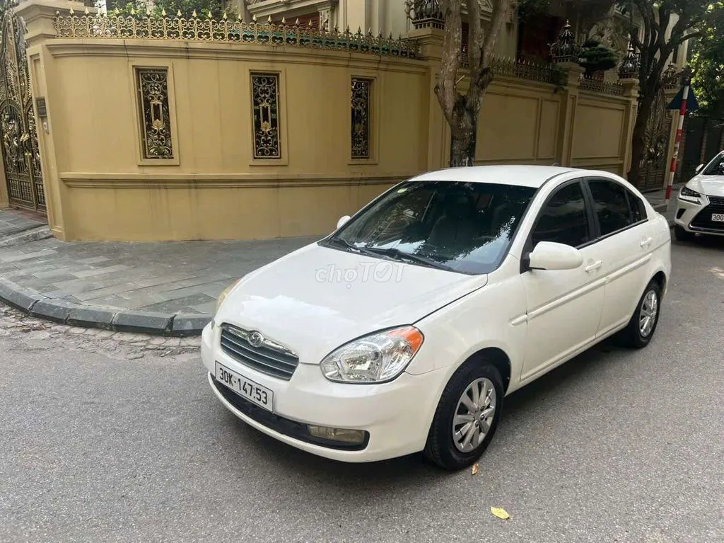 Hyundai Verna 2008 photo 3