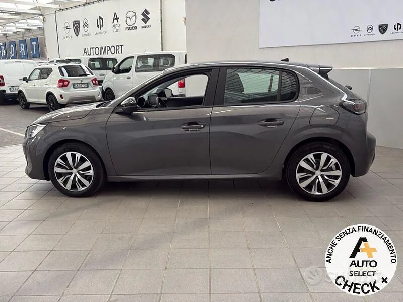Peugeot 208 2023 photo 3