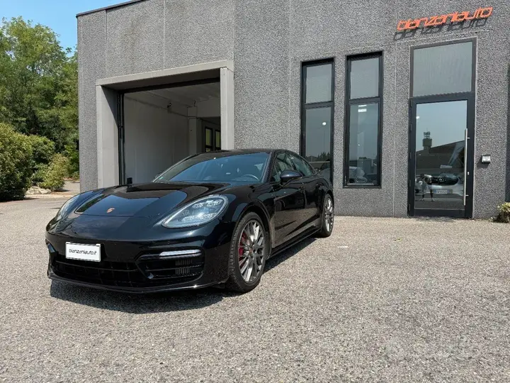 Porsche Panamera