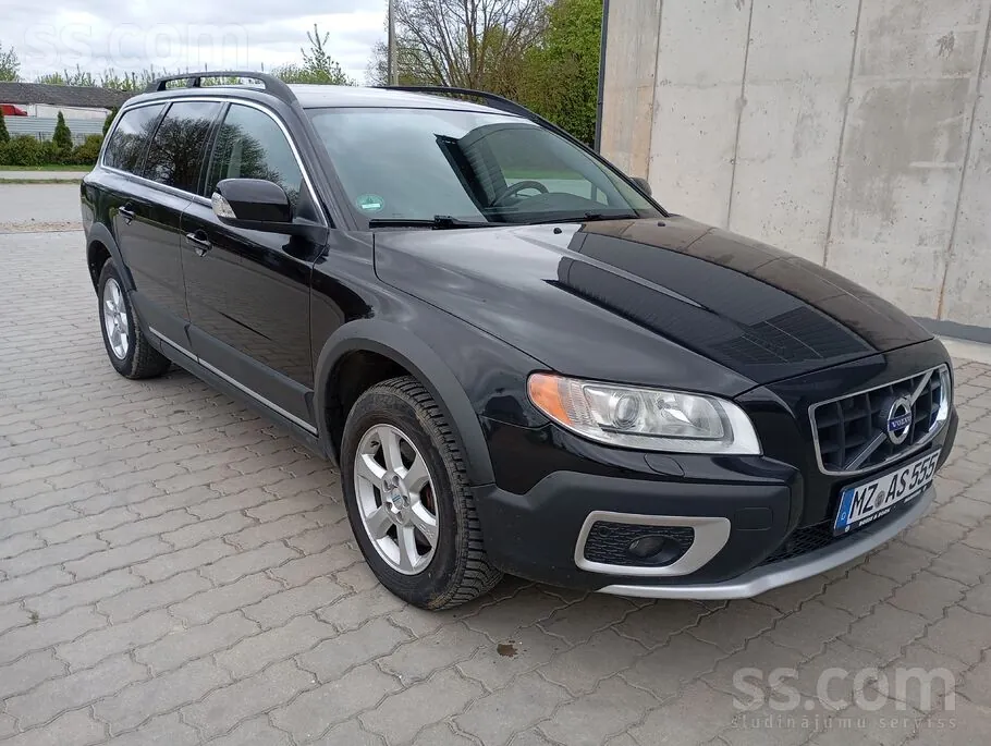 Volvo Xc 70 2011 photo 2