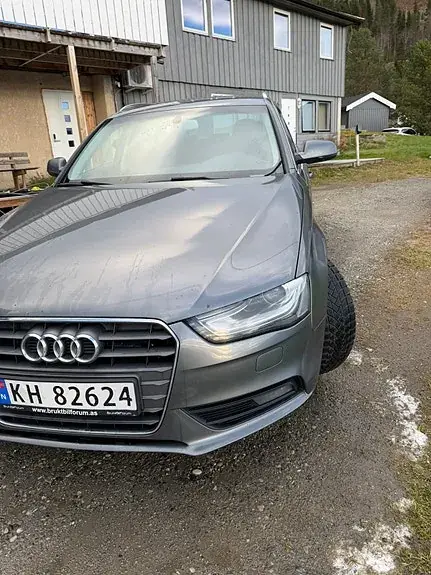 Audi A4 2013 photo 2