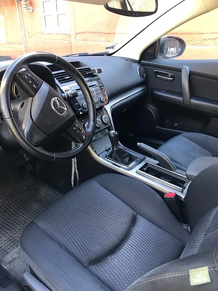Mazda 6 2010 photo 3