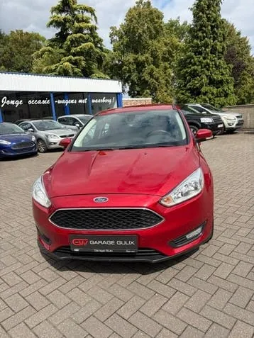 Ford Focus 2015 photo 2