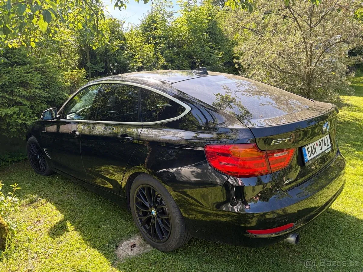 BMW 320I Gt 2016 photo 2