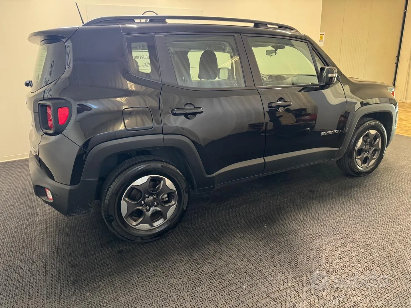 Jeep Renegade 2018 photo 3